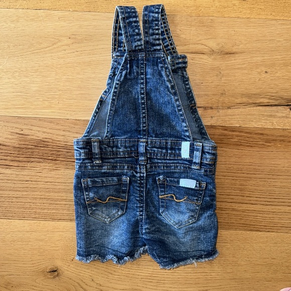 7 For All Mankind Baby Girl Denim Overall Shorts - Picture 3 of 4